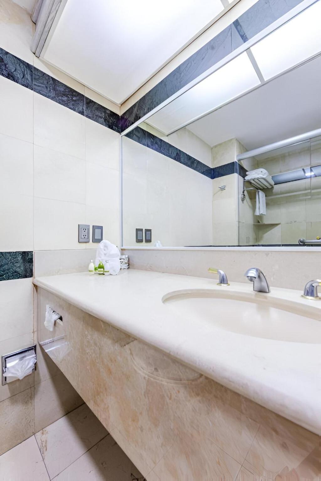 Suites Del Angel Мехіко Екстер'єр фото